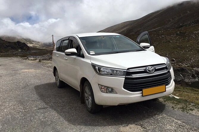 Luxury Taxi Udaipur